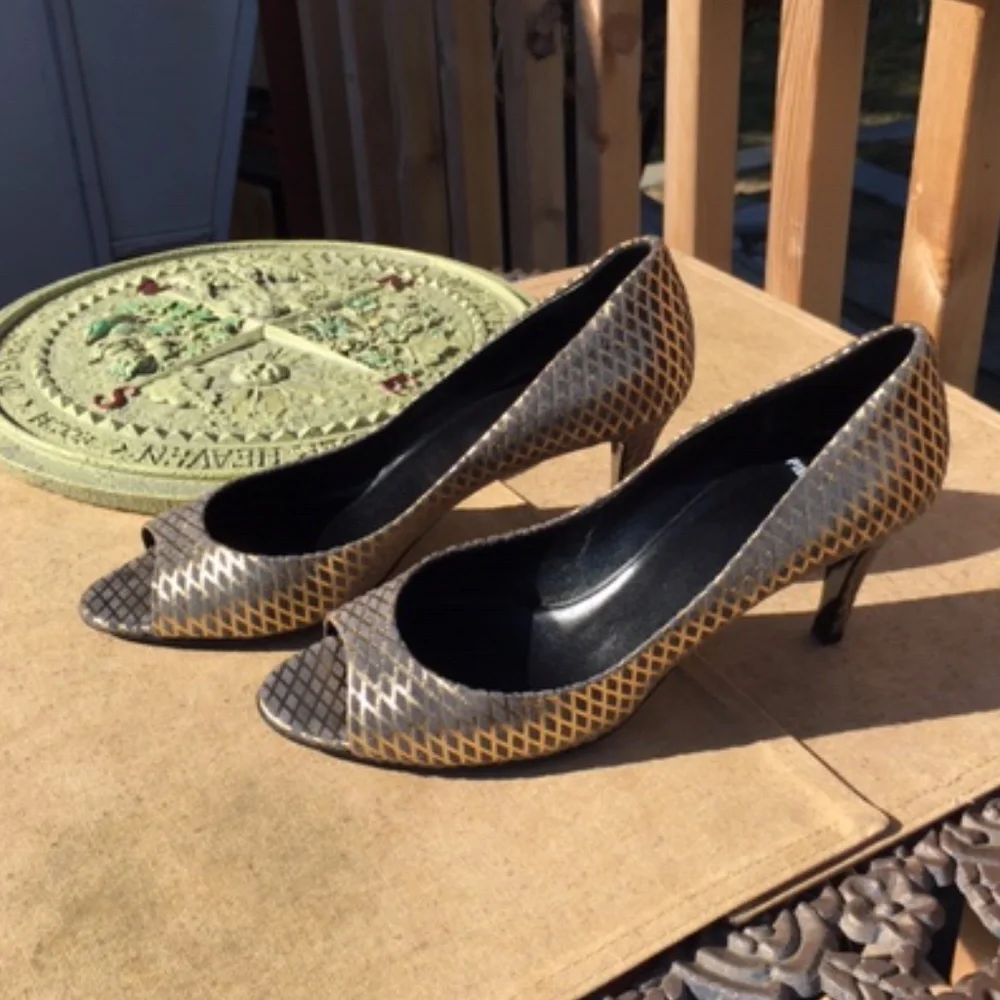 PIERRE HARDY FRENCH HIGH END DESIGNER EUC LIKE NEW - Picture 1 of 5